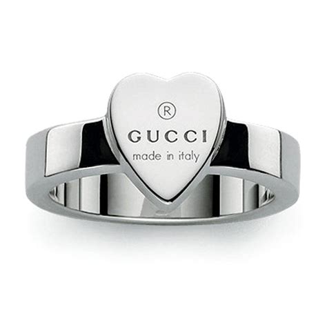 trademark ring with heart pendant gucci|Gucci trademark silver heart ring.